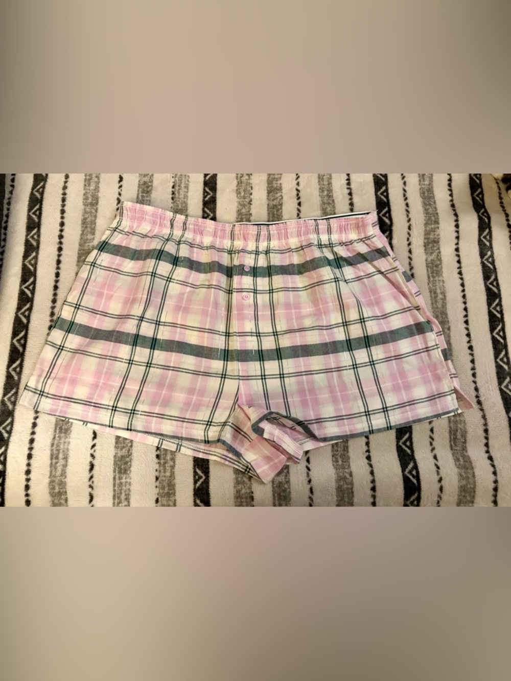 PINK boxy pj shorts - medium